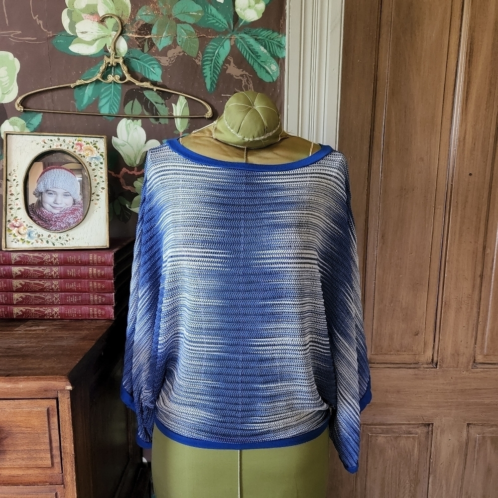 STUDIO Y Laser Cut Top